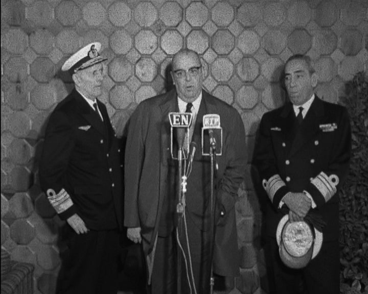 Partida de Morujo Júlio e chegada de Manuel Pereira Crespo a Lisboa