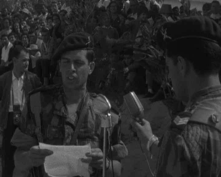 Juramento de bandeira em Nova Lisboa