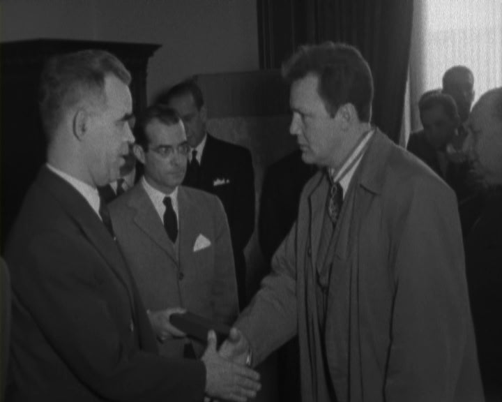 Condecoração dos trabalhadores do Padrão dos Descobrimentos