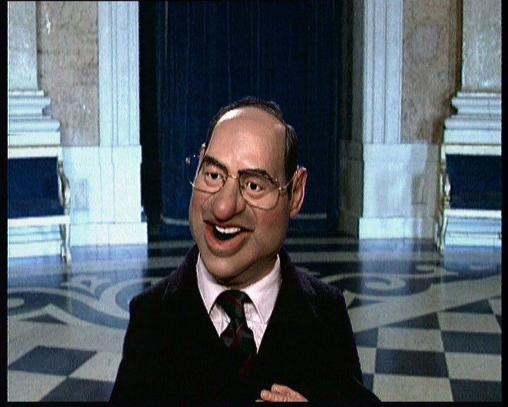 Toni Reestrutura as Forças Armadas