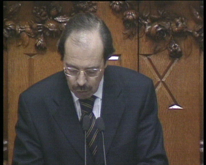 Oposição critica Governo sobre o caso do urânio empobrecido