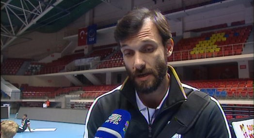Voleibol: reação ao jogo Fonte do Bastardo vs Galatasaray