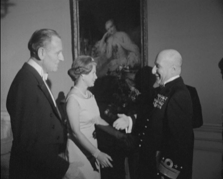 Festa na embaixada de França