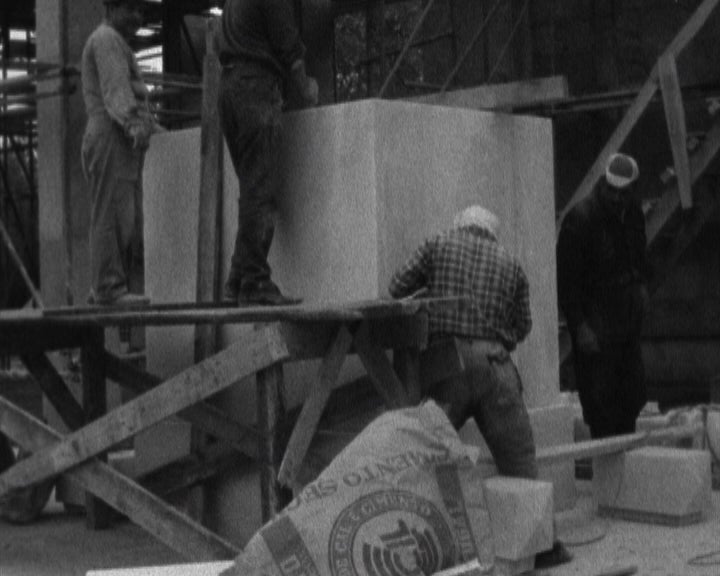 Construção de monumento ao Marechal Carmona