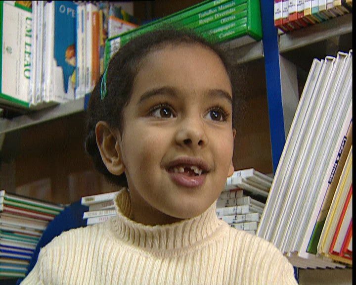 Bibliocarro, biblioteca itinerante para crianças de bairros sociais portuenses