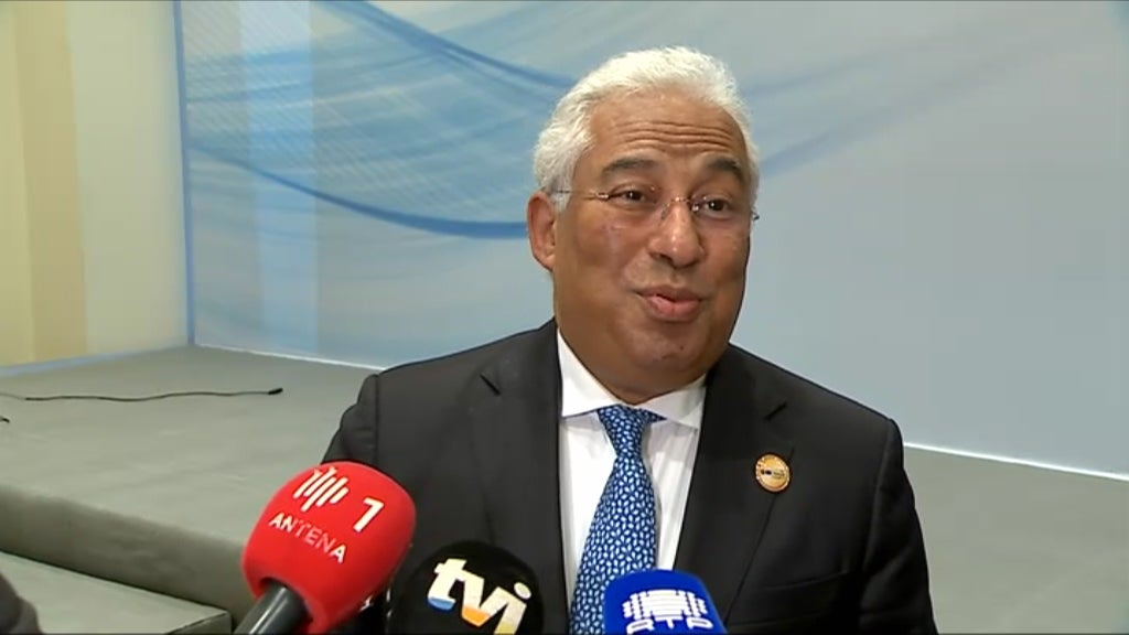 Professores e Governo reunidos