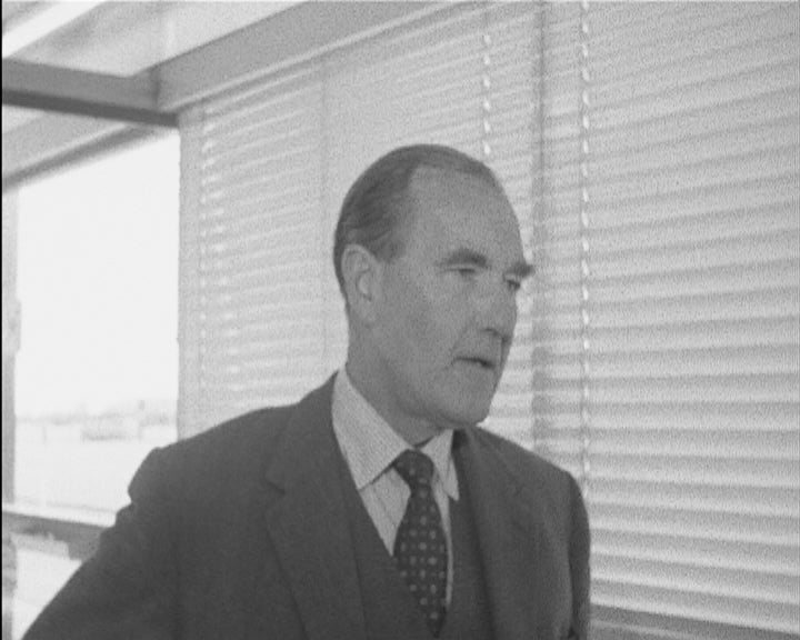 Chegada de Sir Howard a Lisboa