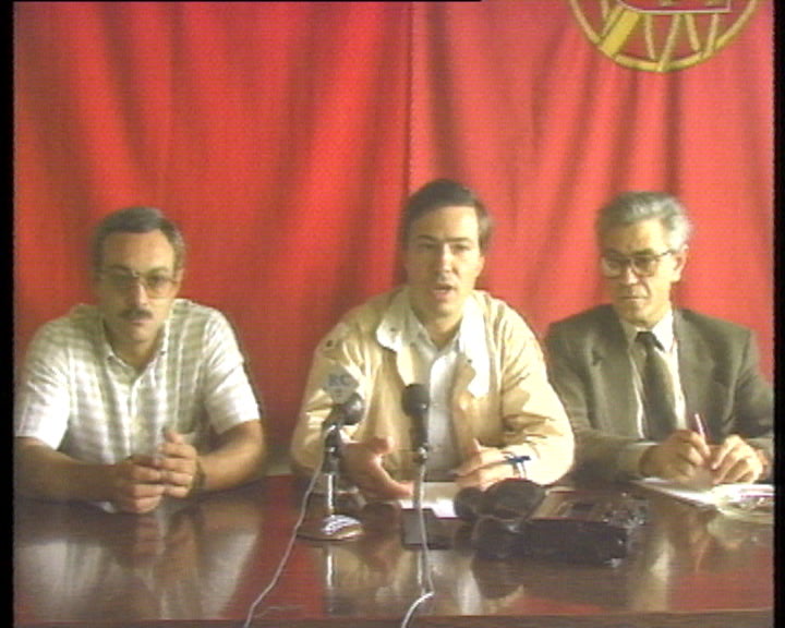 Conferência de imprensa dos TSD