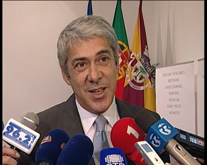 José Sócrates critica oposição