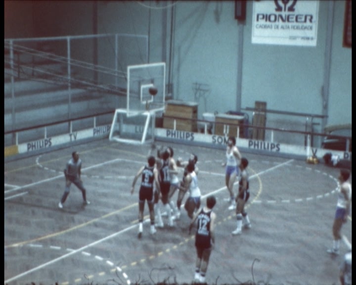 Basquetebol: Queluz vs Atlético