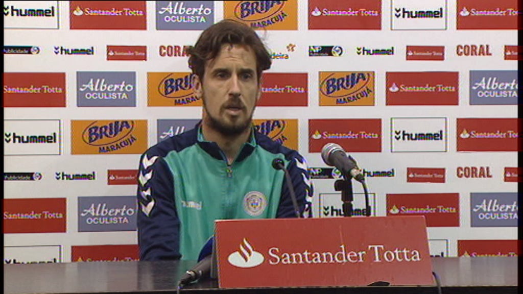 Futebol: treino do Nacional