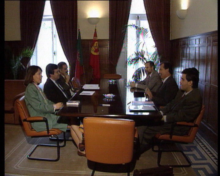 Encontro entre PS e Plataforma de Esquerda