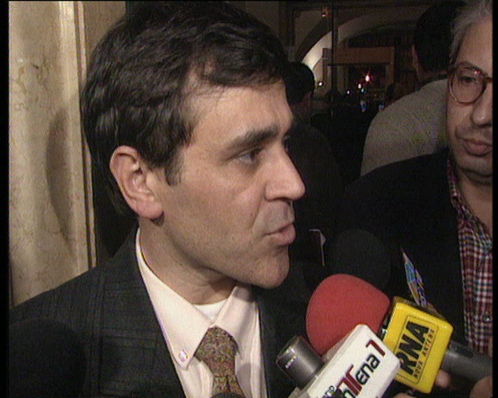 Alberto Costa recebe José Carreira