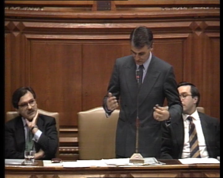 Oposição reage a discurso de Cavaco Silva