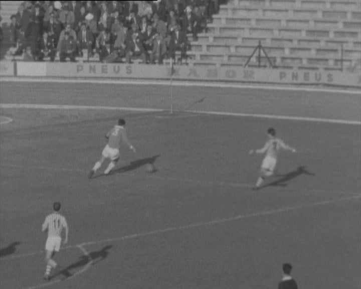 Futebol: Belenenses vs Lusitano de Évora