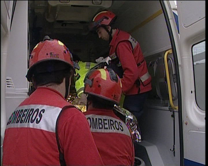 Simulacro de acidente com comboios