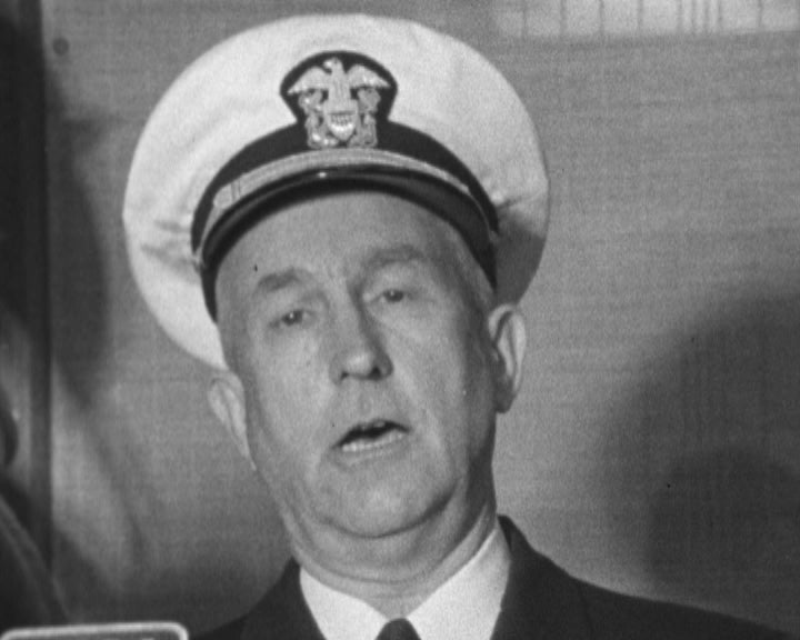 Partida do Almirante Thomas Moorer para os EUA