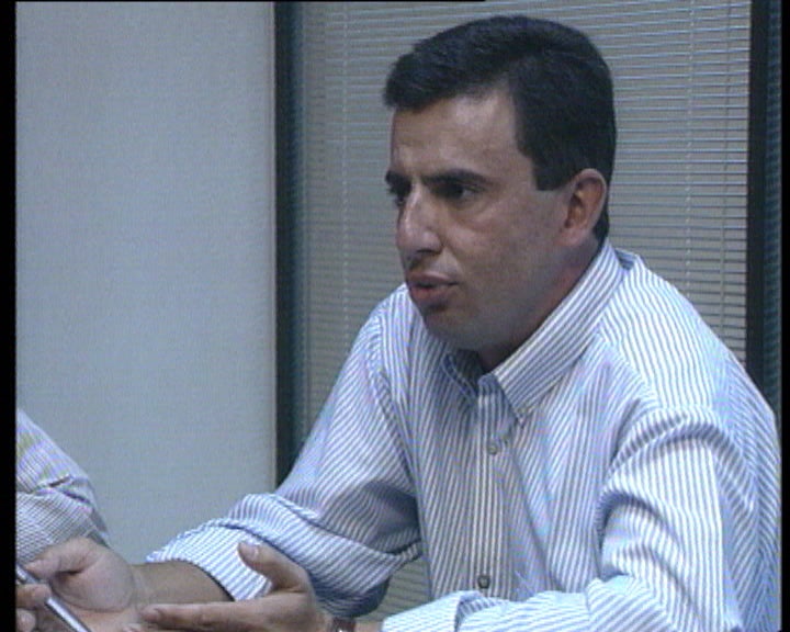 CEE manda destruir excesso de fruta