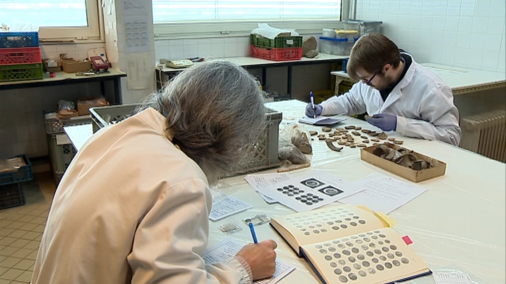 Roubo de moedas romanas