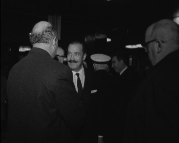 Partida de Sá Viana Rebelo para Bruxelas