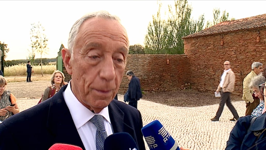 Condecoração de Maria João Pires