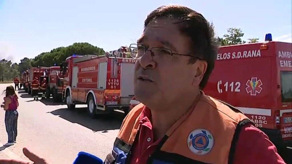 Incêndio florestal em Sesimbra