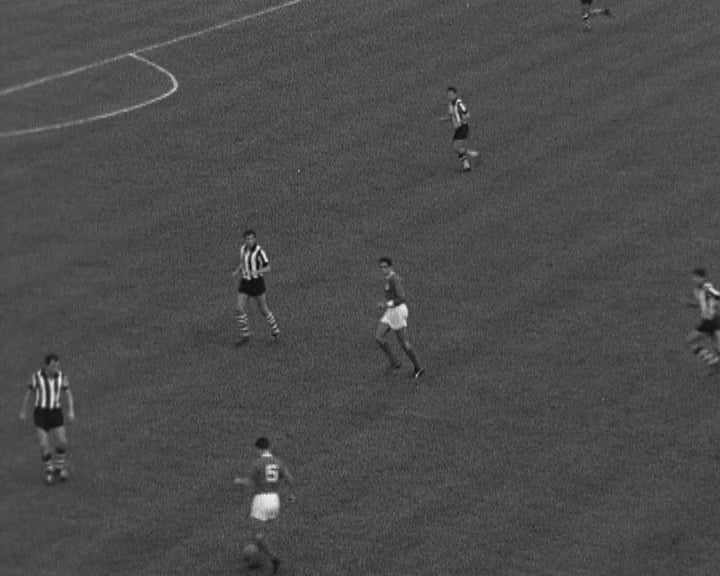 Futebol: SL Benfica vs Varzim