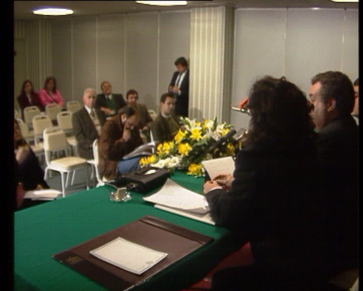 Protesto contra imposto sobre consumo de vinho