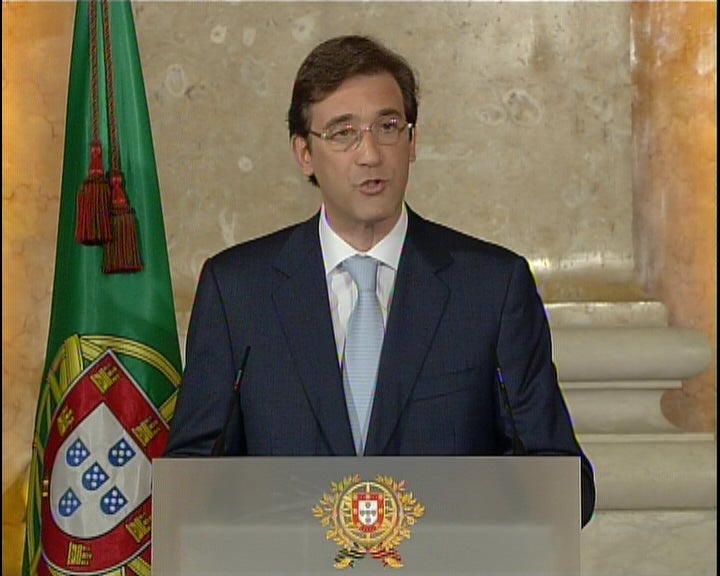 Passos Coelho é empossado Primeiro Ministro