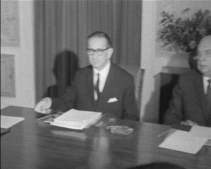 Ministro Holandês recebido por Alberto de Oliveira