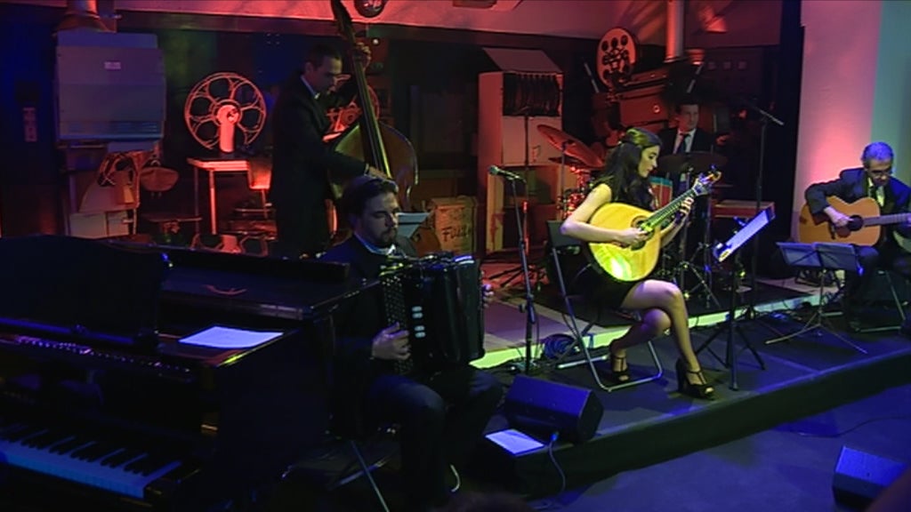 Marta Pereira da Costa apresenta disco