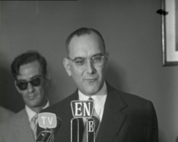 Marcelo Caetano regressa do Brasil