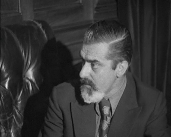 Reunião no Grémio Literário