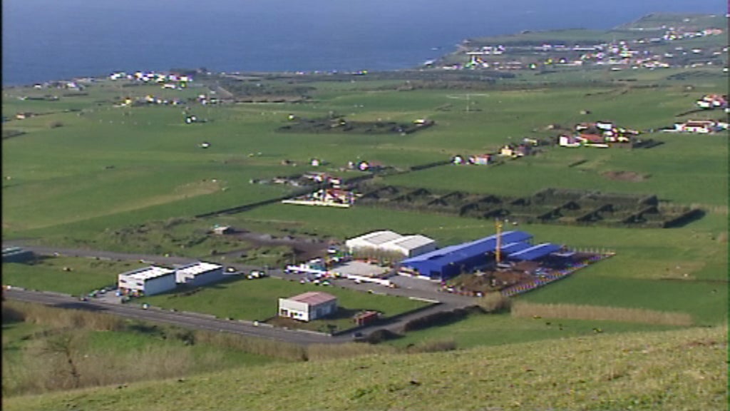 João Ponte visita matadouro do Faial