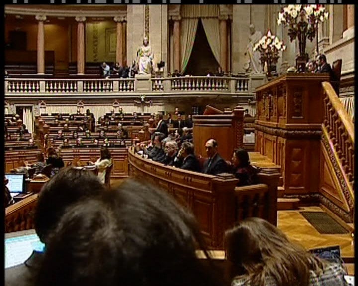 PSD prepara alterações à Lei das Finanças Regionais