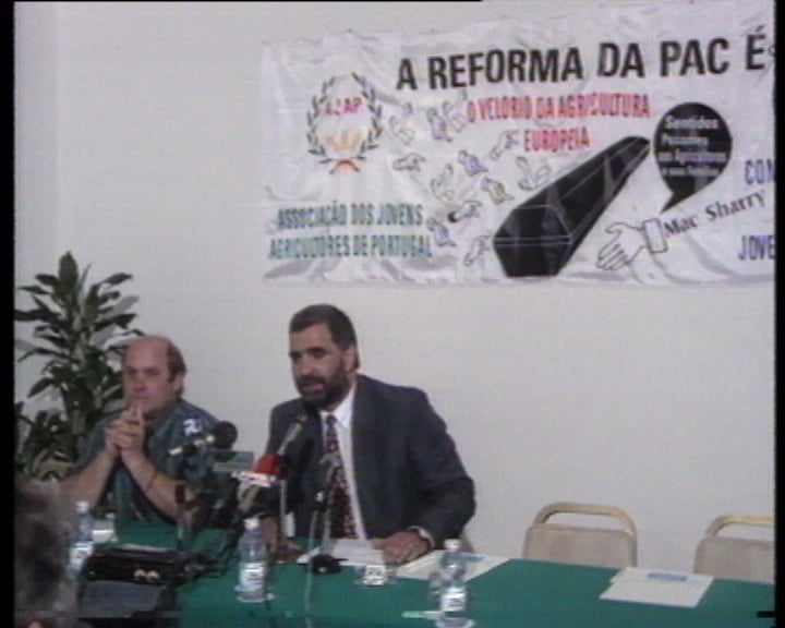 Conferência de imprensa dos Jovens Agricultores