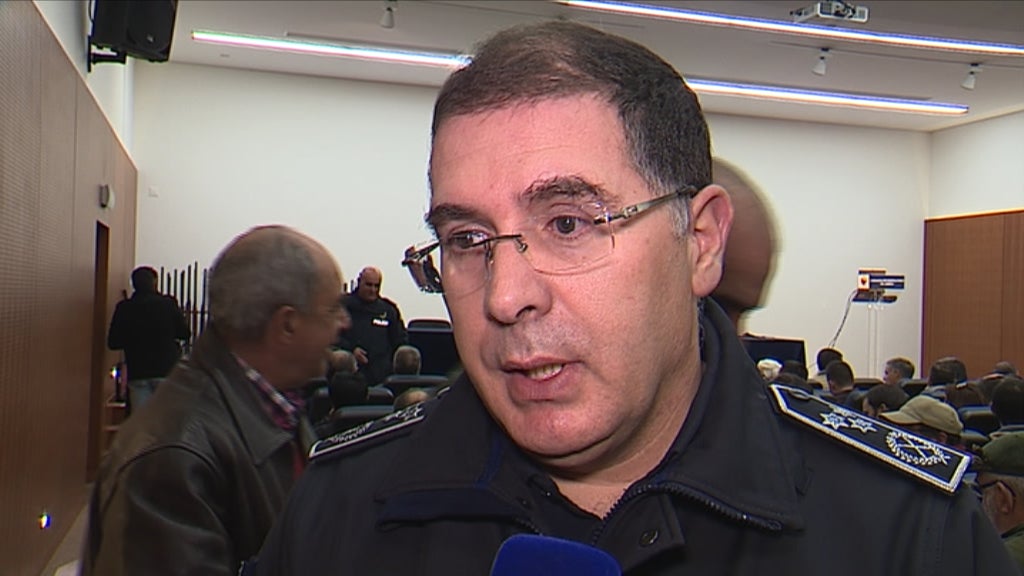 Leilão de armas apreendidas