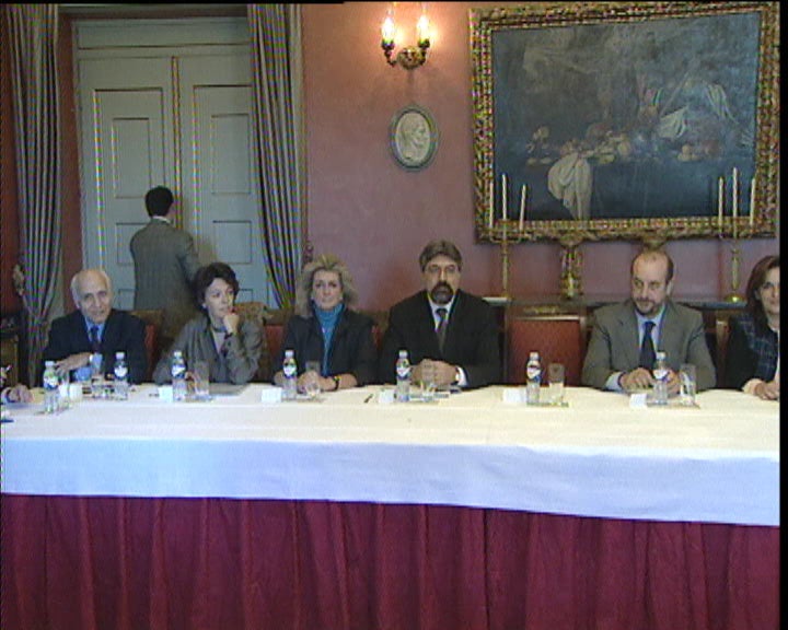 Jorge Sampaio discute problema da SIDA