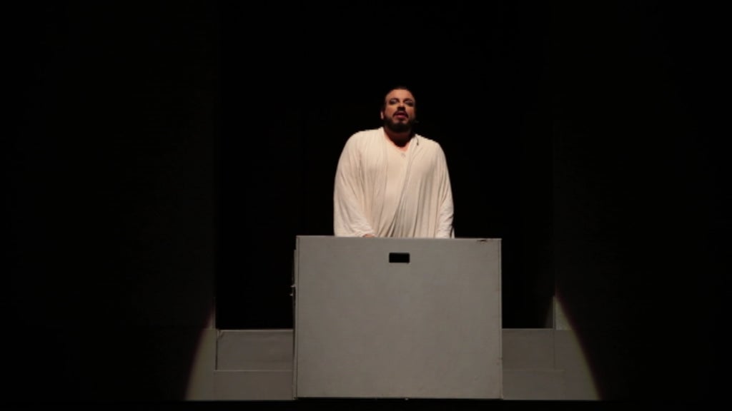 Espetáculo Gisberta no Teatro Sá da Bandeira