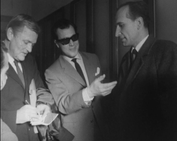 Peter Van Eyck chega a Lisboa