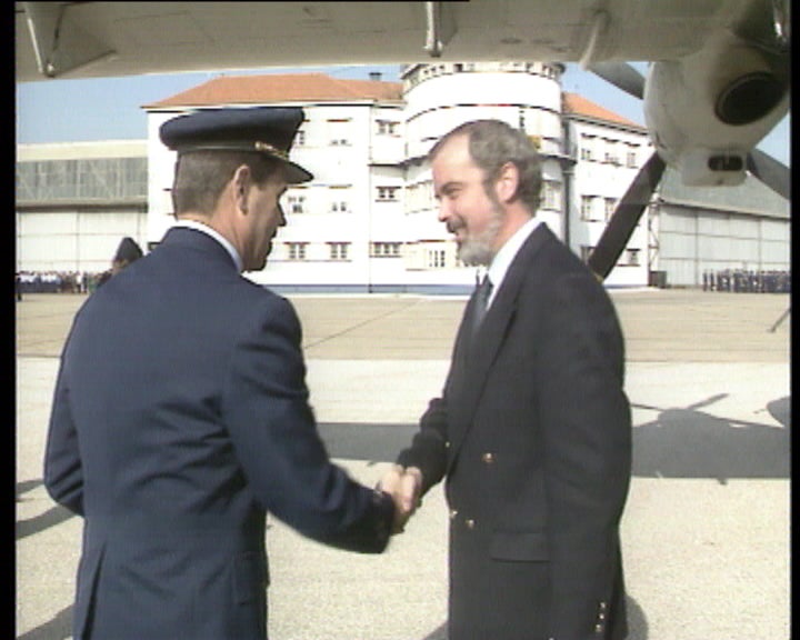 Helicópteros de transporte de tropas de assalto e combate antitanque