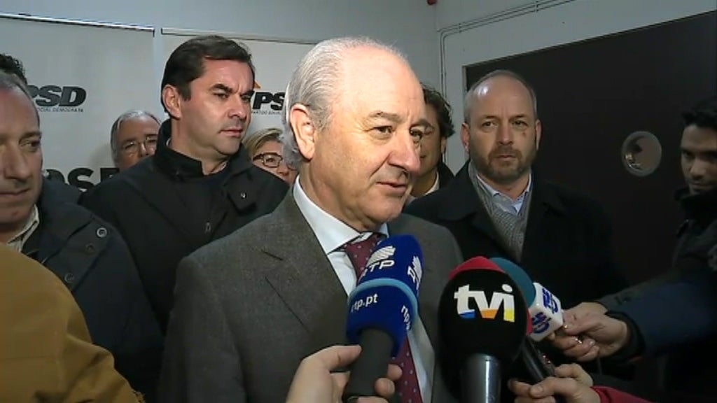 Santana Lopes e Rui Rio trocam acusações