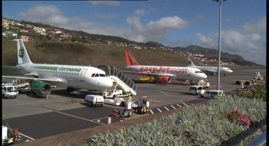 PS-Madeira quer baixar taxas aeroportuárias