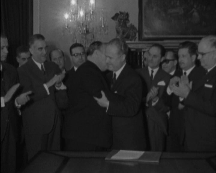 Agradecimento a Veiga Macedo