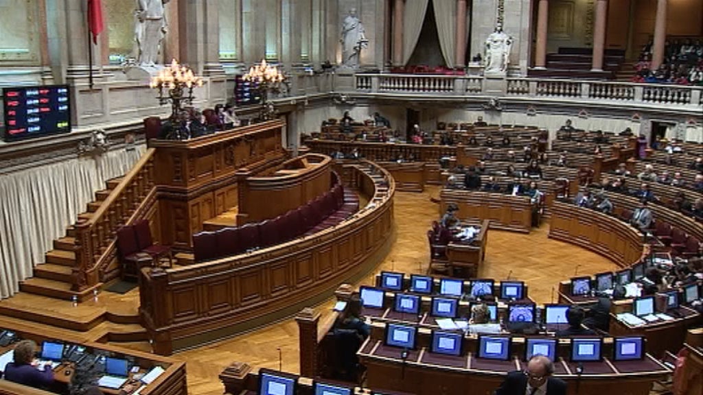 Ministério Público investiga offshores