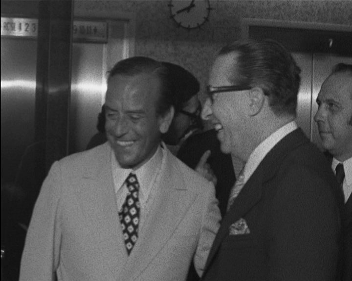 Inauguração do novo Gabinete de Relações Públicas de Angola