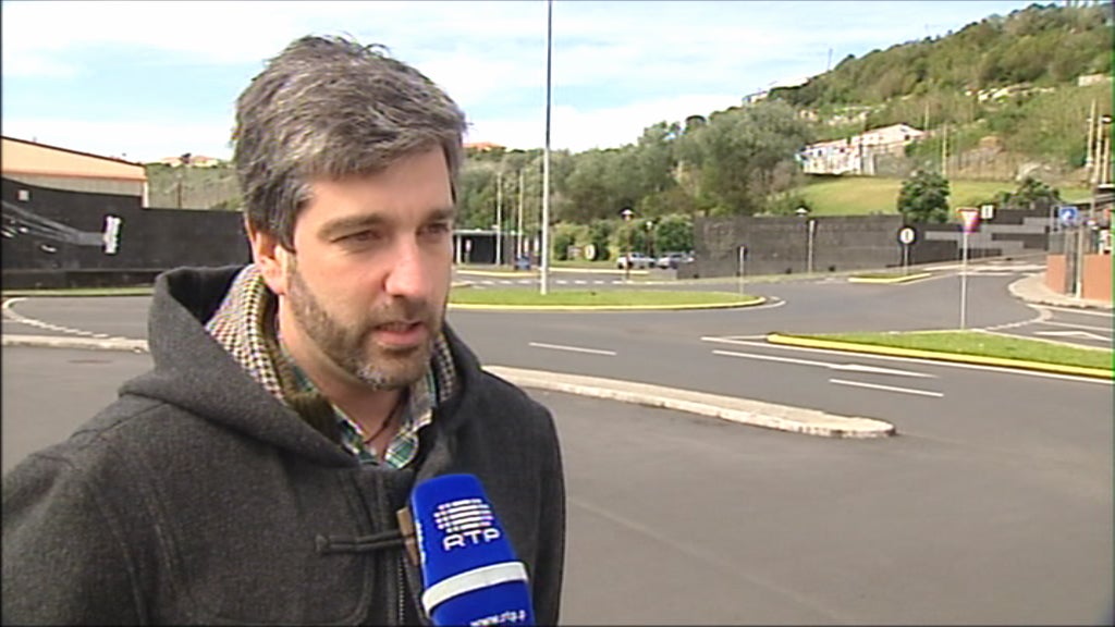 Base das Lajes abre vagas para trabalhadores portugueses