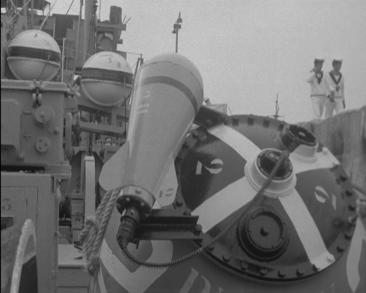 Navios de Guerra em Leixões