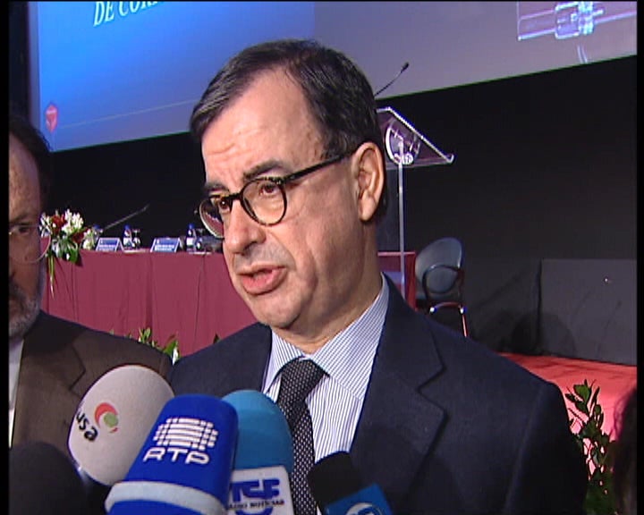 Combate à corrupção