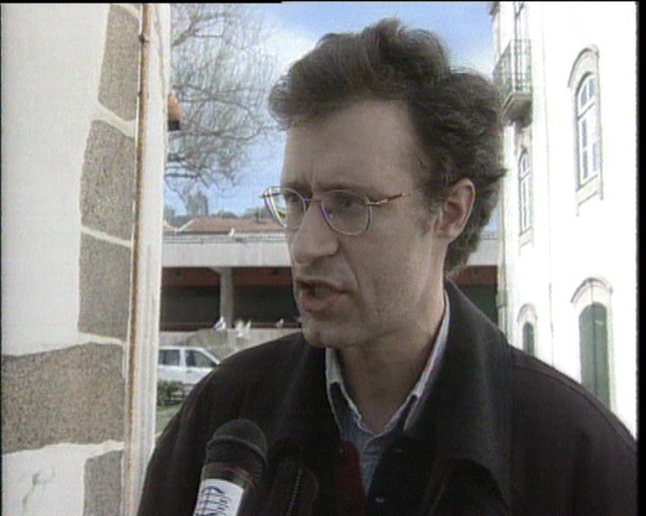 Bloco de Esquerda ao lado de Pires de Lima